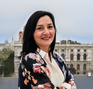 Portrait: Angelika Wolf