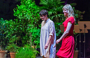 "Eine Reise durch die Zeit", Dorit Chrysler & Monique Fessl